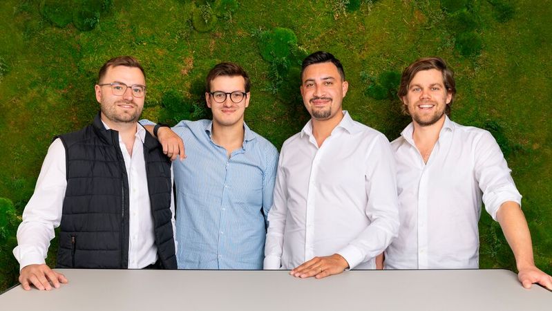 Die Caronsale-Gründer haben in einer neuen Finanzierungsrunde genug Kapital eingesammelt, um ihre Wachstumspläne weiter zu verfolgen.(Bild:  Caronsale)