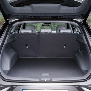 Offen für alles: Der Kofferraum hat ein Volumen von 1.466 Litern.(Bild:  Hyundai Nexo Wasserstofftankstelle)