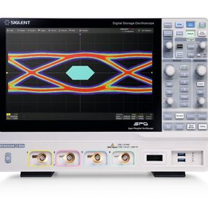 Das Oszilloskop SDS6000A bietet Bandbreiten von 500 MHz bis 2 GHz. (Bild:  Siglent)