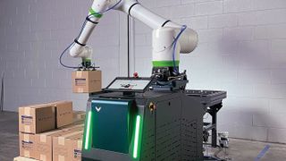 Mobil und flexibel: Die Vention-Plattform kombiniert autonome Transportfahrzeuge mit Cobot-Technologie und lässt sich so je nach Bedarf im Werk neu positionieren.  (Bild: Vention)