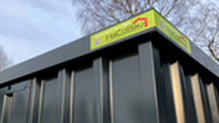 Materialcontainer_Die_gr_ne_Ecke ()