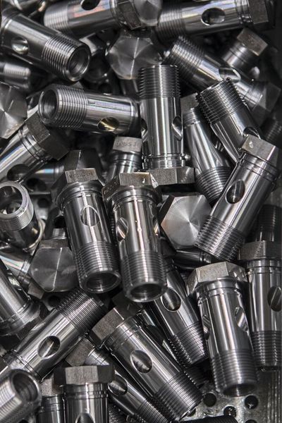 Legierter Vergütungsstahl wie 34CrNiMo6 eignet sich für höchst beanspruchte Werkstücke. Dank der Miyano-Kurzdreher produziert Loga auch solche Teile schnell und wirtschaftlich. (Citizen Machinery Europe GmbH)