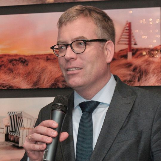 Jan-Niklas Sontag, Geschäftsführer des Landesverbandes Schleswig-Holstein des Kfz-Gewerbes, fordert die Landesregierung auf, die Autohäuser wieder zu öffnen. (Bild:  Zietz / »kfz-betrieb«)