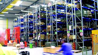 Früher öffentlich erbrachte Logistik-Dienstleistungen wurden zum großen Teil privatisiert. Bild: DHL (Archiv: Vogel Business Media)