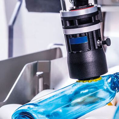Beim Bin Picking arbeitet ein Cobot autonom und ohne Vorsortierung. (Bild: Gerhard Schubert )