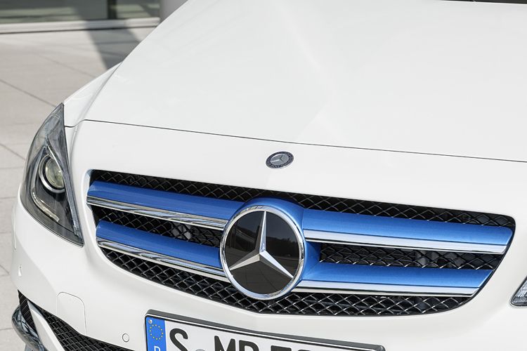 Die Höchstgeschwindigkeit liegt bei der Electric B-Klasse bei 160 km/h. (Foto: Mercedes Benz)