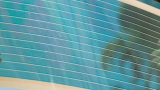 Organic PV modules with an improved p/n junction: researchers at Osaka Metropolitan University have developed a special molecule that organizes itself and forms controllable structures. (Image:Fraunhofer ISE)