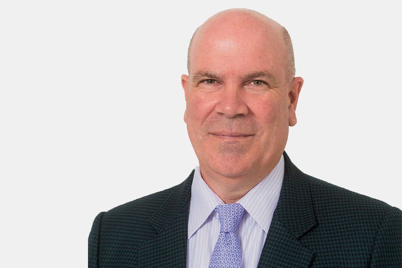 James Voeffray wurde zum Senior Vice President Global Sales von American Axle & Manufacturing (AAM) ernannt. Voeffrays Aufgaben konzentrieren sich auf das Management der Kundenbeziehungen. Gleichzeitig soll er die globalen Wachstumspläne von AAM vorantreiben. Voeffray kommt vom Automobilzulieferer GKN zu AAM. Dort arbeitete er zuletzt als Senior Vice President für Vertrieb, Marketing und Programm-Management des Unternehmensbereichs Fahrzeugantriebe. In seinen 20 Jahren bei GKN hatte Voeffray verschiedene Führungspositionen inne, zu denen auch die Leitung des Geschäftsbereichs eDrive gehörte. Bevor er zu GKN ging, war er in verschiedenen Positionen bei Magna Powertrain Division und Ford Motor Company tätig. (AAM)