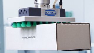 Ihm sind Größen und Geometrien egal – der vielseitige Flächengreifer FQE von Schmalz, wahlweise mit Dichtelement aus Saugern oder Schaum. (J. Schmalz)