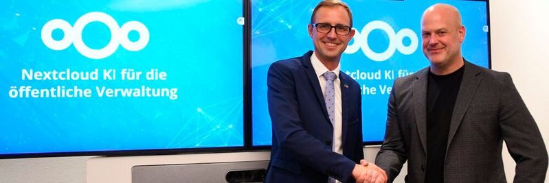 Gemeinsam die Digitalisierung voranbringen: Dirk Schrödter, Digitalisierungsminister und Chef der Staatskanzlei Schleswig-Holstein, und Nextcloud-Geschäftsführer Frank Karlitschek haben am 19. September 2023 eine enge Zusammenarbeit angekündigt.