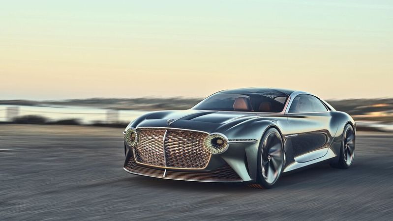 Mit dem EXP 100 GT Concept hat Bentley bereits einen Ausblick auf seine künftige E-Auto-Palette gegeben.(Bild:  Bentley)