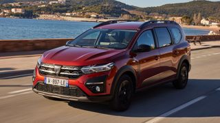 Dacia schickt den Jogger als Nachfolger des Lodgy ins Rennen. (Bild: Dacia)