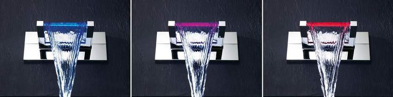 Wasser als Lichtleiter: Ein Kleinantrieb mischt das Wasser und Leuchtdioden zeigen dann mit blauem „kaltem“ oder rotem „warmem“ Licht die gemessene Temperatur an. (Archiv: Vogel Business Media)