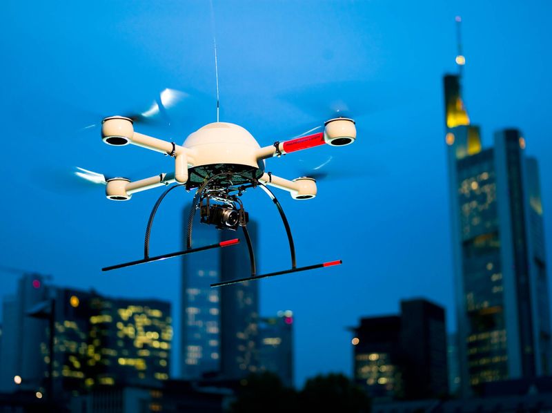 Die Einsatzmöglichkeiten der md4-1000 umfassen etwa... (microdrones)