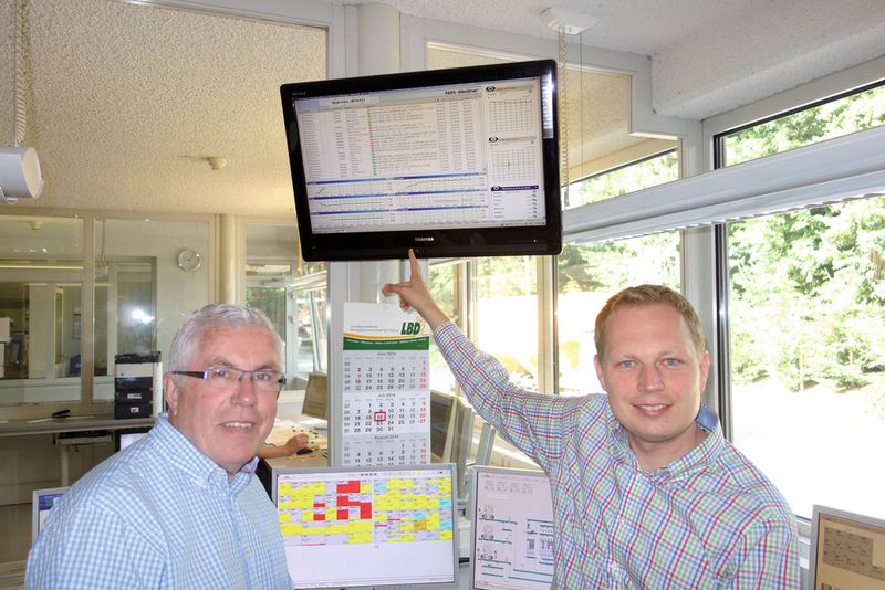 Unternehmensleiter Bernhard gr. Austing (l.) und sein Geschäftsführer Andreas Robke (Bild: Mischfutterwerk Austings)