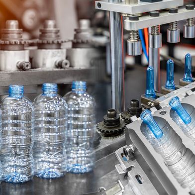 In der Kunststoffverarbeitung eröffnen sich durch Smart Processing und den Einsatz von KI neue Möglichkeiten der Prozessoptimierung. (Bild: © funfunphoto - stock.adobe.com)