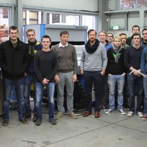 Für die 25 Studierenden der Uni Siegen war der Besuch bei TRACTO-TECHNIK ein Ausflug in die Praxis.