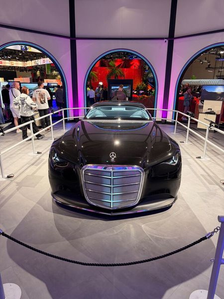 Hat in meinen Augen schon etwas vom Batmobil. (Bild: Vogell IT-Medien)