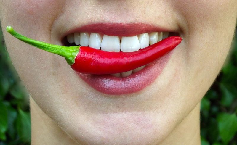 Platz 1: Keine Allergie  Mit 79 % ist die größte Gruppe der Befragten auf keine bestimmten Lebensmittel allergisch. Sie können essen, was sie möchten. Lediglich die Kalorien sollten auch diese Menschen im Auge behalten. (Bild: englishlikeanative/Pixabay (CC0))
