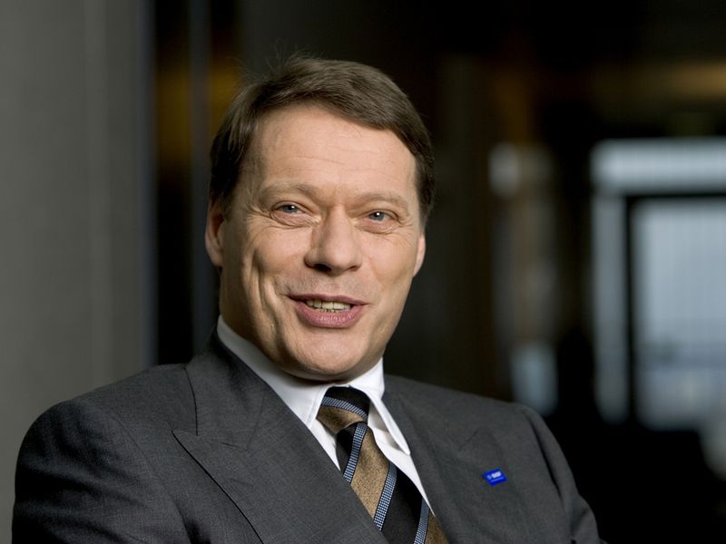 Dr. John Feldmann, Mitglied des Vorstands, zuständig für die Segmente Kunststoffe sowie Öl und Gas: “Unsere chinesischen Kunden können damit noch besser bei der Entwicklung von neuen Anwendungen unterstützt werden und gleichzeitig von verkürzten Lieferzeiten und einem besseren technischen Service profitieren.“ Bild: BASF (Archiv: Vogel Business Media)