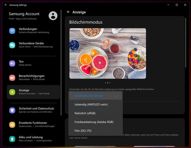 Für die Farbwiedergabe des AMOLED-Panels stehen verschiedene Modi bereit. (Bild: Vogel IT-Medien)