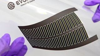 Neue Materialien ermöglichen dünne und flexible Energiespeicher. (Evonik)