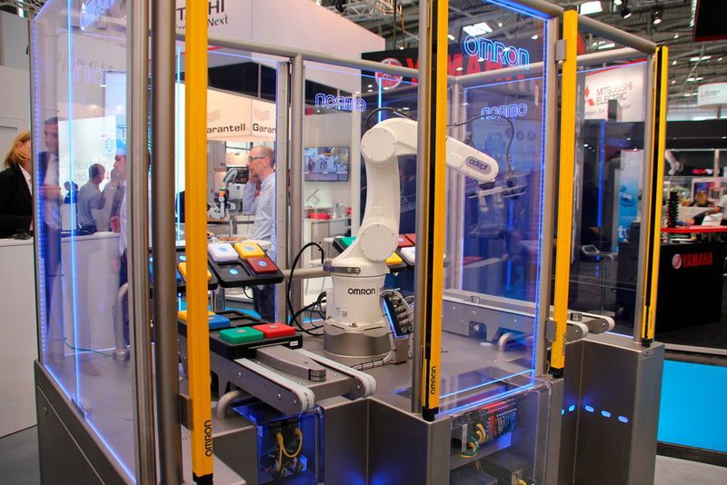 Roboter am Stand von Omron. (MM Maschinenmarkt)