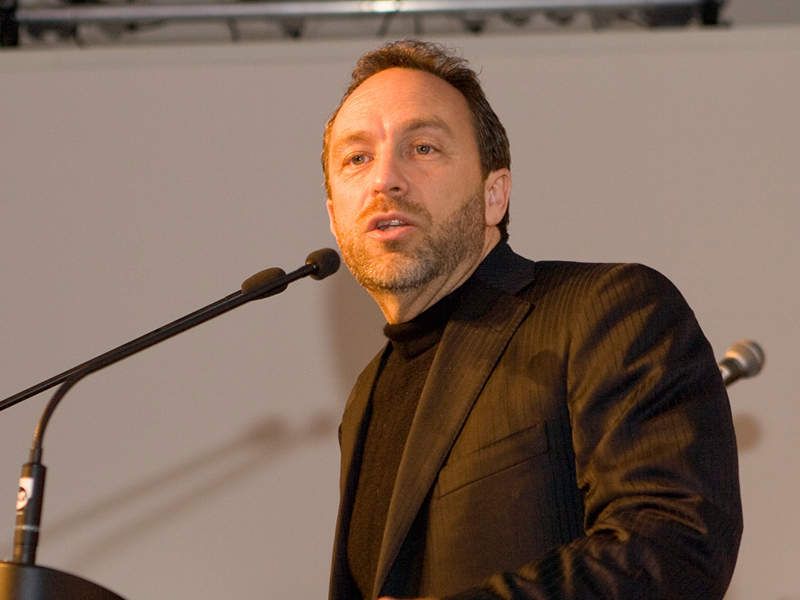 Jimmy Wales, der Gründer von Wikipedia, sprach zu rund 600 geladenen Gästen auf der Abend-Gala von Oki. (Archiv: Vogel Business Media)