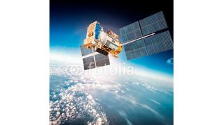 Ein Satellit in der Erdumlaufbahn: Eine exakte Überwachung der Ströme in den verschiedenen Regelkreisen ist enorm wichtig. (Bild: Fotolia, Andrey Armyagov)