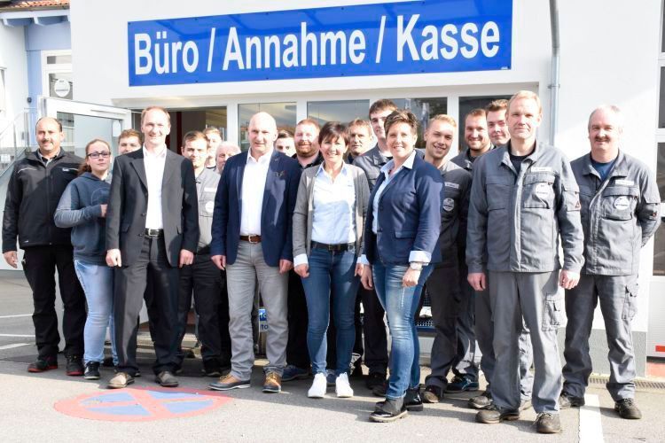 Die Servicemitarbeiter kennen viele Kunden persönlich. (Rubbel)