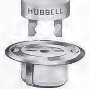Frühe Serienware: Stecker und Buchse aus dem Hubbell-Katalog von 1906 zeigen, wie aus der patentierten Idee ein vermarktetes Stecksystem wurde.(Bild:   / CC0)