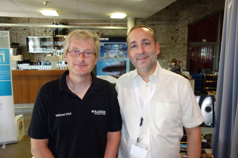 (l.) Michael Wüst, Black Box und Frank Jonas, Procom gehören zu keiner Fluggesellschaft  (IT-BUSINESS)