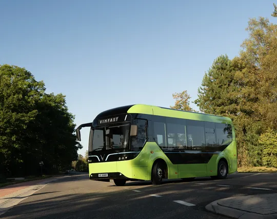 The smaller, 26 feet-long EB 8 is designed primarily for narrower city and residential routes in Europe.(Source:  Vinfast)