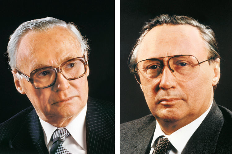Legten 1946 den Grundstein für die heutige Unternehmensgruppe: die Brüder Dr. Wilhelm Schaeffler (links) und Dr.-Ing. E.h. Georg Schaeffler. (Schaeffler)