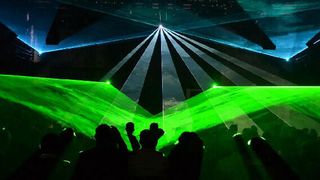 Die Cloud wird als Basistechnologie etwa für die Zusammenarbeit von Mitarbeitern, die verstärkt mobil und damit nicht stationär im Büro vor Ort arbeiten, immer mehr akzeptiert.  (Sage GmbH)