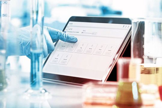 Mit Lauda Live werden alle Temperier- und Laborlösungen zu vollständig vernetzten und intelligenten IoT-Geräten. Mit Lauda Live werden alle Temperier- und Laborlösungen zu vollständig vernetzten und intelligenten IoT-Geräten.