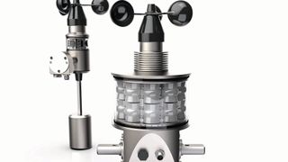 Die Kombination aus Windmesser und LED-Einheit (vorn: AN-60-GF, hinten AN-60-HF)  hat FSG in bisher einmaliger Weise realisiert, sie löst das Verschattungsproblem herkömmlicher Kombi-Geräte. (Bild: Fernsteuergeräte Kurt Oelsch GmbH)