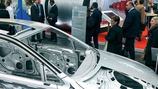 Klassische Blechkarosse bald Vergangenheit? Die diesjährige Messe Euroblech in Hannover fokussiert vor allem auf Digitalisierung und auf sich ändernde Forderungen in der Blechbearbeitung aufgrund der Wende in der Mobilität. (Mack Brooks Exhibitions Ltd)