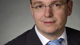 Christian Schmitt, Industriemeister Elektrotechnik, Division Keramik bei Friatec (Bild: Friatec)