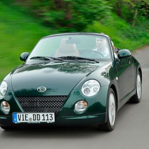 Niedlich, aber viel zu klein für Deutschland: der Daihatsu Copen.(Bild:  Daihatsu)