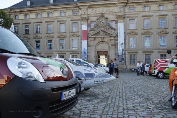 Bertha Benz Challenge 2012, 3. Tag: Ankunft der Teilnehmer in Mannheim mit anschließendem Abschlussempfang im Zeughaus (Bild: Ulrich Steinlechner)