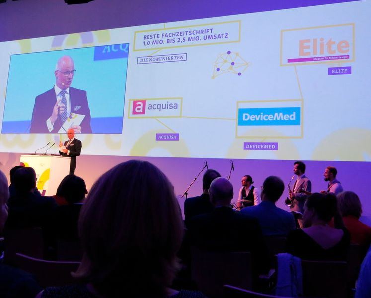 Neben Devicemed wurden Acquisa, Magazin für Marketingexperten in der Verlagsgruppe Haufe, und Elite, Magazin für Milcherzeuger im Landwirtschaftsverlag, Münster, in der Kategorie 1,0 bis 2,5 Mio. Euro Umsatz nominiert. Als Sieger hervorgegangen ist Devicemed. (Schäfer / Devicemed)