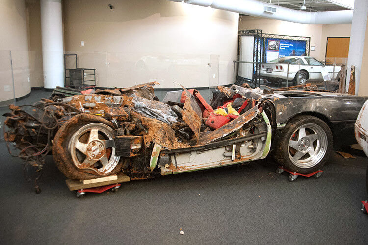 Das gleiche Schicksal teilt die Corvette Z06 aus dem Jahr 2001. (National Corvette Museum)