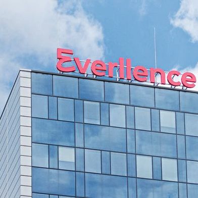 Der Großmotorenbauer Everllence, bislang eine Tochter des Volkswagenkonzerns, geht mehrheitlich an den Finanzinvestor Bain Capital über. (Bild: Everllance)