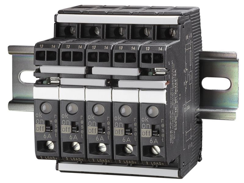 Bild 3: Der maximale Strom im Lastkreis wird aktiv begrenzt; die Abschalt-Charakteristiken der Geräte bilden alle bekannten Schutzschalter-Kennlinien (mit A-, B-, C- und sogar D-Charakteristik) in einem einzigen Produkt ab (hier sind fünf ESX10-T platzsparend auf der Hutschine montiert). (Bild: E-T-A)