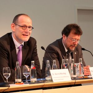 Dr. Bernd Montag, CEO Siemens Healthineers: „In den USA reduziert Medicare heute schon die Zahlungen an Gesundheitsversorger, wenn Patienten 30 Tage nach ihrer Entlassung erneut erkranken.“