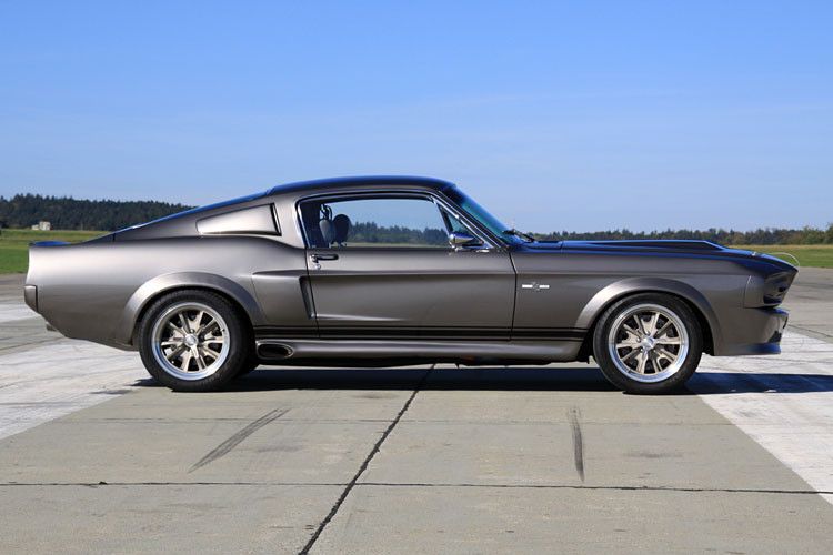 Die Neuaufbauten aus Viersen basieren – wie die zwölf damals für den Film gefertigten Wagen – auf einem originalen Ford Mustang von 1967 oder 1968. (Foto: ampnet/GT500 Eleanor)