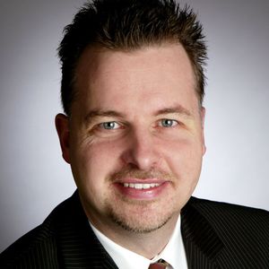 Thorsten Schröer, IBM: Der Director & Industry Leader für Watson IoT bei IBM erläutert die Funktionsweise und die Anwendung des mächtigen KI-Systems. 