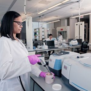 (Thermo Fisher Scientific)