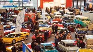 Nach einer Pause 2020 geht in diesem Jahr die Retro Classics Bavaria wieder über die Bühne. (Bild: Retro Messen)